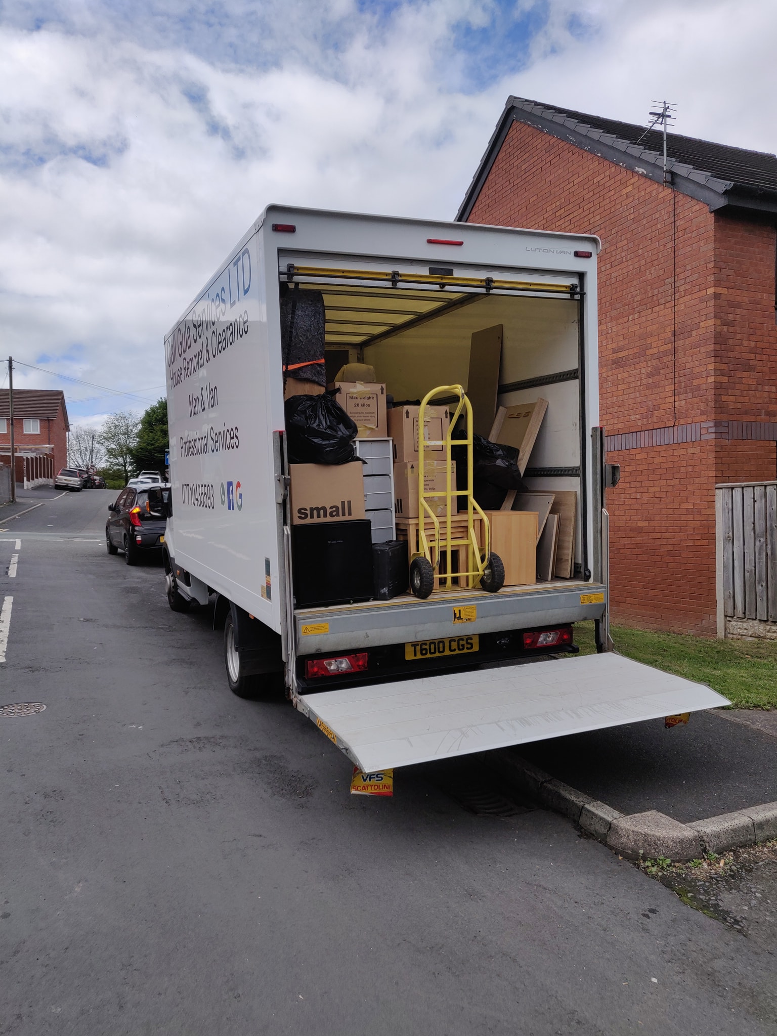 Man and Van removal service in St Helens